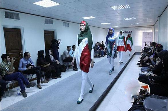 فشن شو ایرانی و مدل های با ساپورت تنگ در حضور مردان
