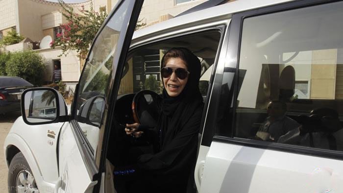 دختران عربستان پس از آزاد شدن رانندگی خانم ها دختران عربستان پس از آزاد شدن رانندگی خانم ها