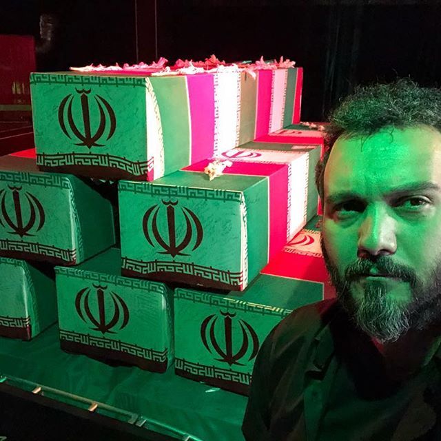 کافه اینستا با کامبیز دیرباز | مجید سوزوکی دنیای واقعی کافه اینستا با کامبیز دیرباز | مجید سوزوکی دنیای واقعی