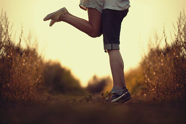 قانون جذب عشق (چگونه با فرد مورد علاقه ارتباط برقرار کنیم؟)