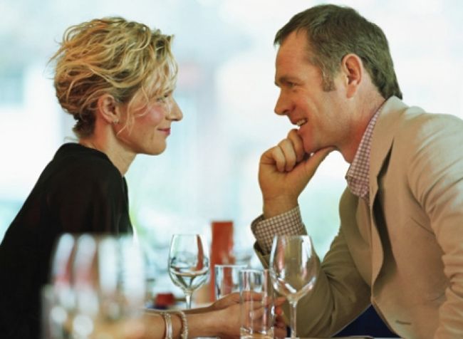 تفاوت بین عشق و هوس چیست؟ (دوست داشتن واقعی چگونه است) تفاوت بین عشق و هوس چیست؟ (دوست داشتن واقعی چگونه است)