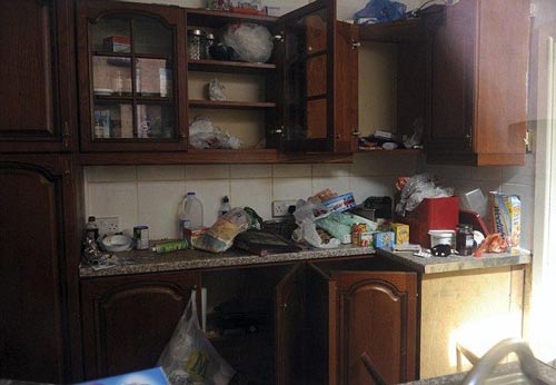 پارتی کثیف یک خانم مستاجر برای صاحبخانه +(عکس)