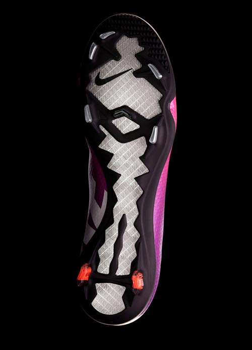 رونمایی کفش های جدید NIKE مختص فوتبال