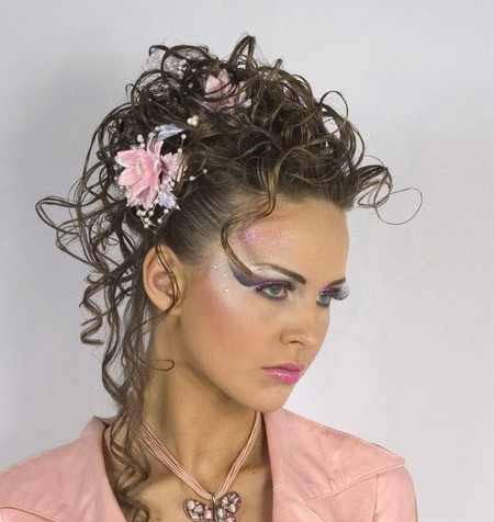 مدل های مجلسی آرایش موی زنانه