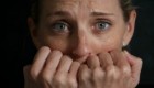 عکس های جنجالی از حضور زن ریش‌دار در نمایشگاه