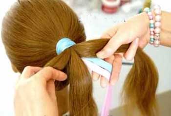 آموزش گام به گام و تصویری بافت مو دخترانه با ربان