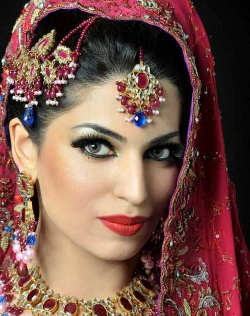 مدل های جذاب میکاپ عروس مدل هندی