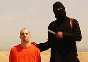 واکنش مادر پسری که توسط داعش مانند حیوان ذبح شد + عکس
