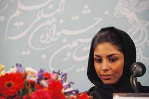 بیوگرافی فتانه ملک محمدی بازیگر فیلم سینمایی سوپر استار
