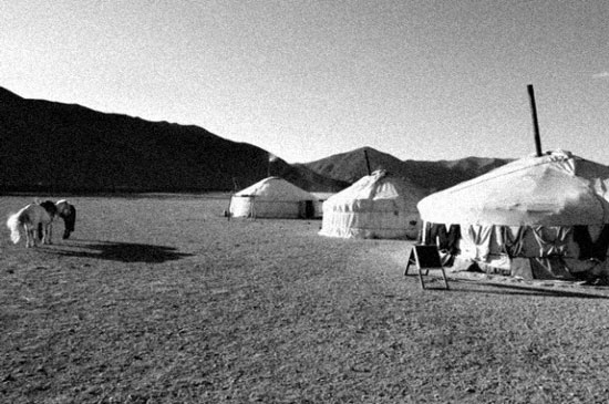 آشنایی با 10 شخصیتی که نام آن‌ها از تاریخ پاک شد + عکس