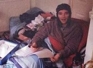 مردی که از زندگی مدرن به خاطر حساسیت فرار می کند + عکس