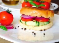 طرز پخت برگر كدو و پنير