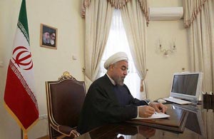 حسن روحانی از چه مدل رایانه ای استفاده می‌کند؟ +تصاویر