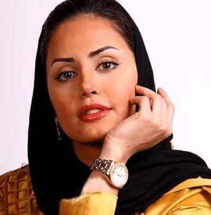 عکس جالب الناز شاکردوست در کنار دوستانش  +عکس
