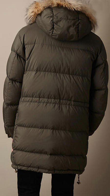 انواع مدل های جدید کت مردانه Burberry زمستان 2015