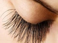 روش های مناسب برای داشتن مژه های بلند، زیبا و سالم