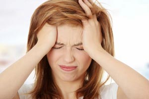 به کمک تغذیه مناسب به جنگ میگرن بروید +عکس