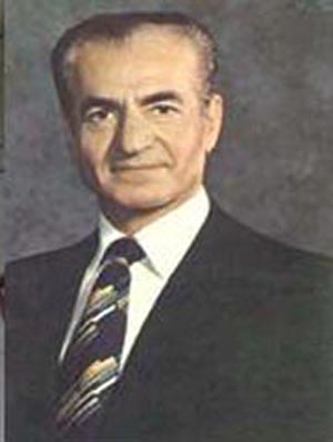 عکس بدل محمد رضا شاه در تهران!