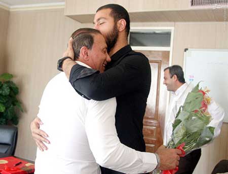 عذرخواهی عجیب سوشا مکانی از درخشان! +عکس عذرخواهی عجیب سوشا مکانی از درخشان! +عکس