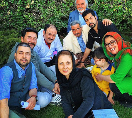 عکس های جالب و دیدنی پشت صحنه سریال در حاشیه