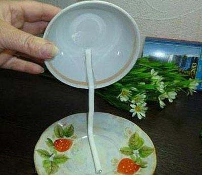تزیین زیبا و آسان فنجان و نعلبکی با گل برای کادویی