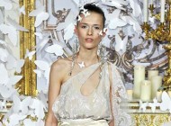 لباس عروس طرح پروانه برند Alexismabille