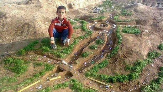 تصویر بی نظیراز نبوغ یک کودک روستایی ایرانی