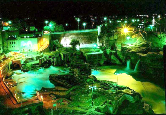 آشنایی با آبشارهای زیبای شوشتر سیکاها
