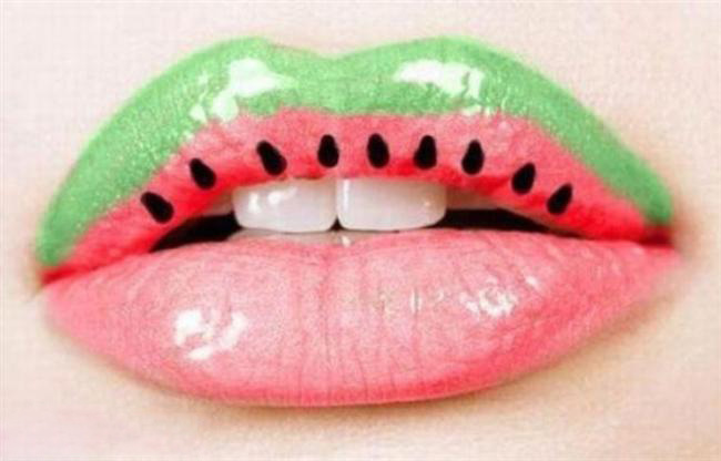 زیباترین مدل رژ لب های گرم تابستانی