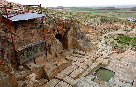 آشنایی با معبد داش کَسن بنای صخره‌ای شگفت انگیز