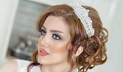 تصاویر زیبا از آرایش و شینیون موی عروس