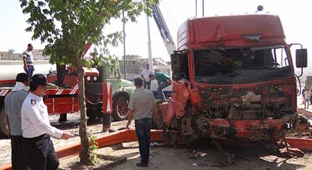 حادثه ترمز بریدن مرگبار تریلر نفتکش در سنندج