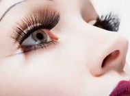 مضرات استفاده از مژه مصنوعی