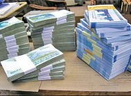 تصاویر فرزاد تقی زاده خبرنگاری که از هفت میلیارد گذشت!