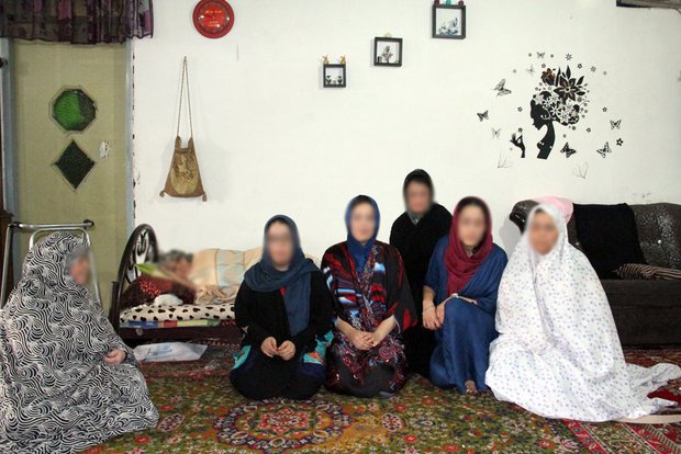 واقعیت تلخ ۴ دختر دم بخت و مادری تنها