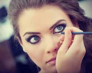 هشت قدم برای آرایش چشم مخصوص شب
