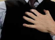 تند شدن‌ غيرطبيعی و بی دلیل ضربان‌ قلب‌