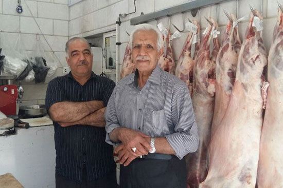 از این قصابی کسی دست خالی بیرون نمیرود