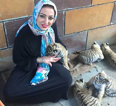 خلاصه ای از زندگی نفیسه روشن در سفر