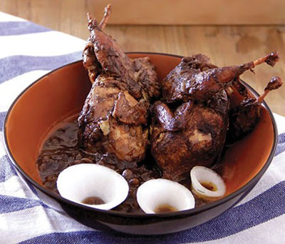 غذای خوشمزه و شمالی ناردونه با بلدرچین