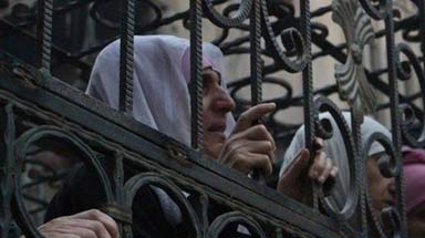 وحشیگری تازه تروریستها با زنهای اسیر + عکس