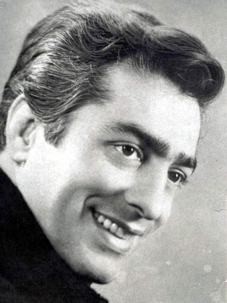 عکسی دیده نشده از نوه های محمد علی فردین