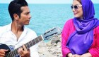دست سحر قریشی و امید علومی رو شد + عکس