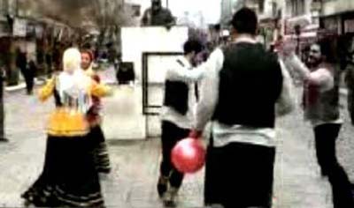 دستگیری دختر و پسری که در رشت رقص خیابانی کردند +عکس