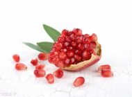تاثیر انار روی زیبایی و شادابی پوست