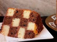 چگونه یک کیک شطرنجی درست کنیم؟