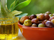روغن جوجوبا برای پوست شما معجزه می کند