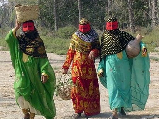 لباس سنتی زنان ایرانی را ببینیم