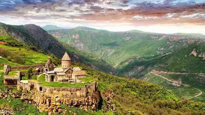 بهترین مقصدهای گردشگری برای تابستان +عکس