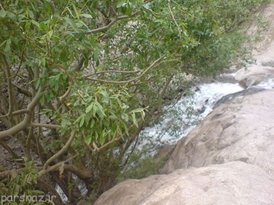 آبشار زیبای راین در استان کرمان
